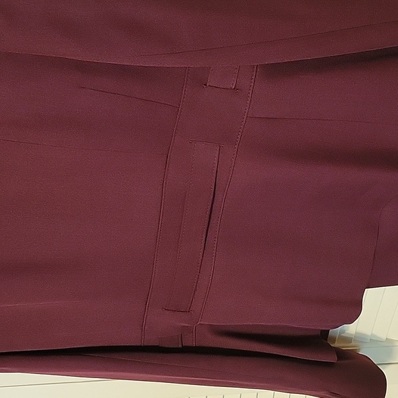 Burgandy lined jacket with fabric belt and matching lined trousers. Sz 12 - Picture 4 of 11
